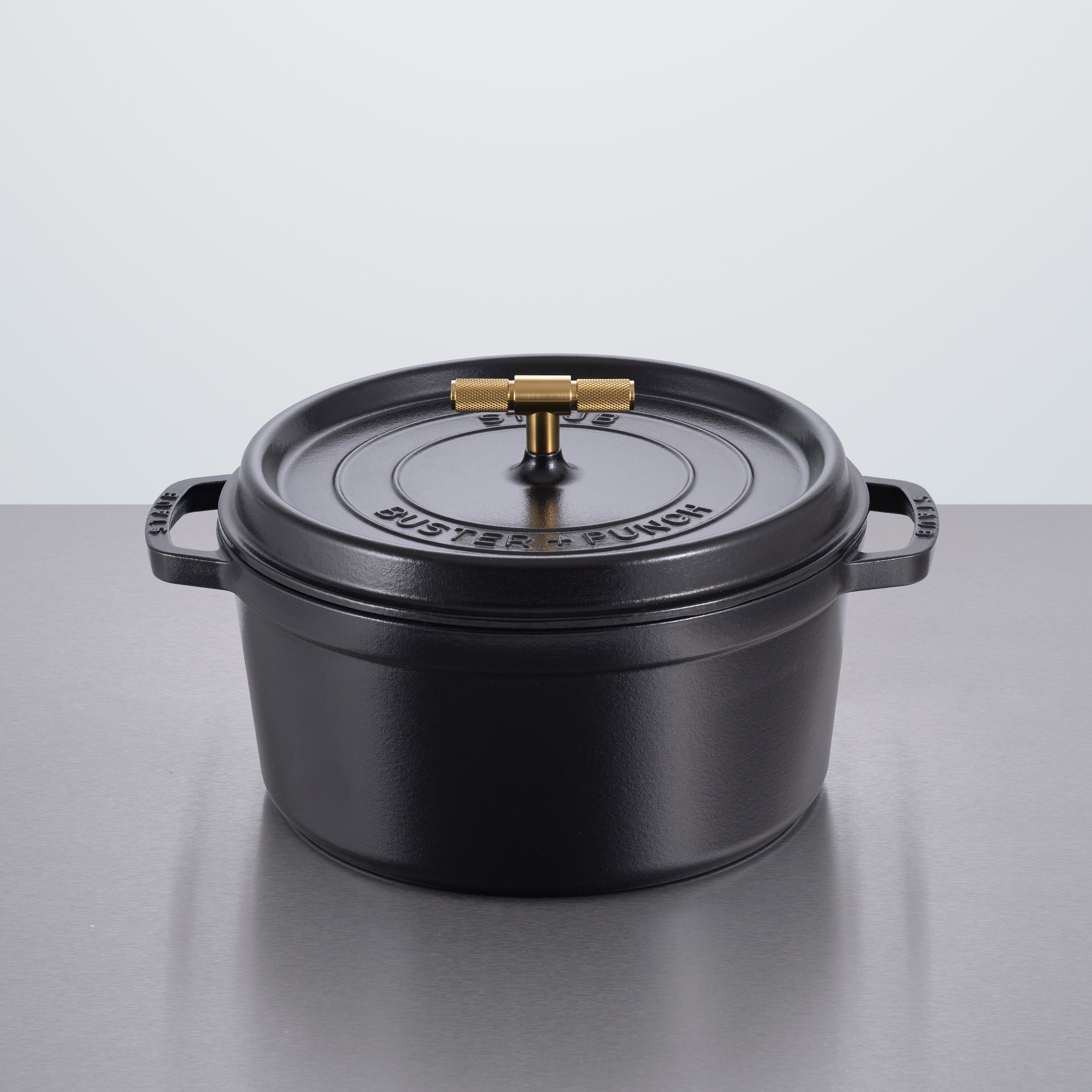 Cocotte en collaboration Buster+Punch X Staub ⌀ 28CM