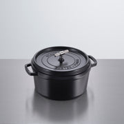 Cocotte en collaboration Buster+Punch X Staub ⌀ 28CM